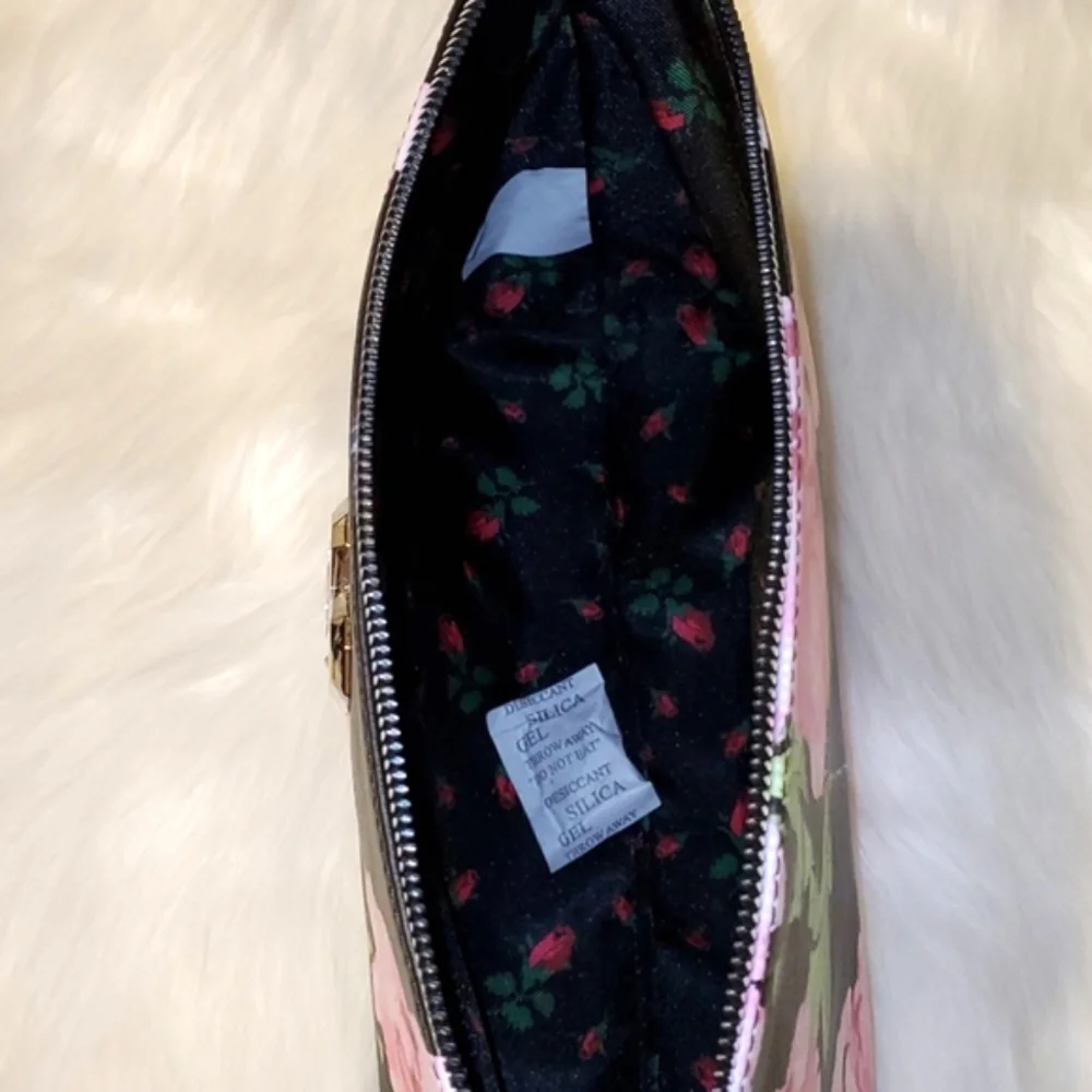 Betsey Johnson Printed Pebble Wristlet Flowers Black and Pink
